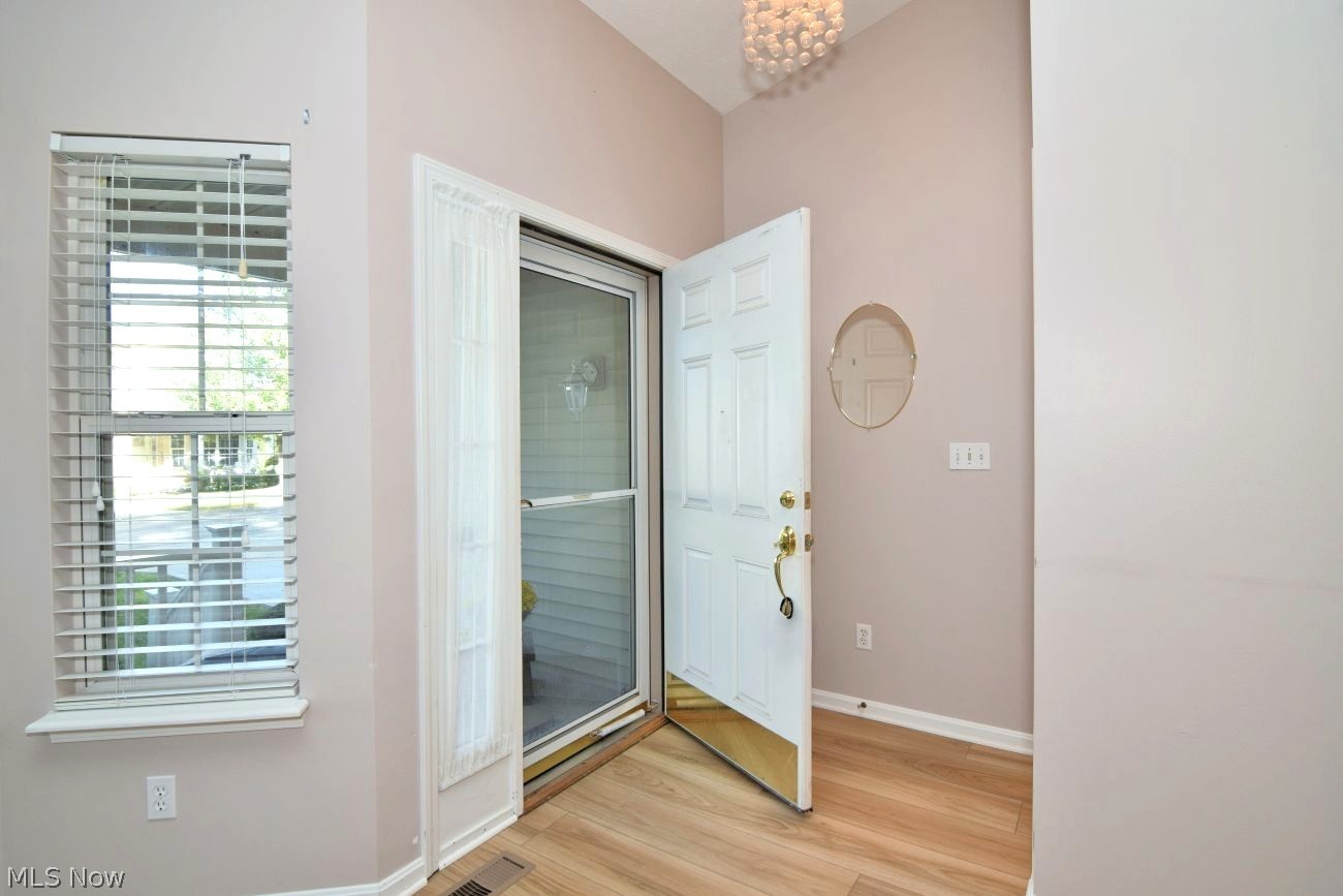 2668 Edgebrook Crossing Twinsburg OH 44087
