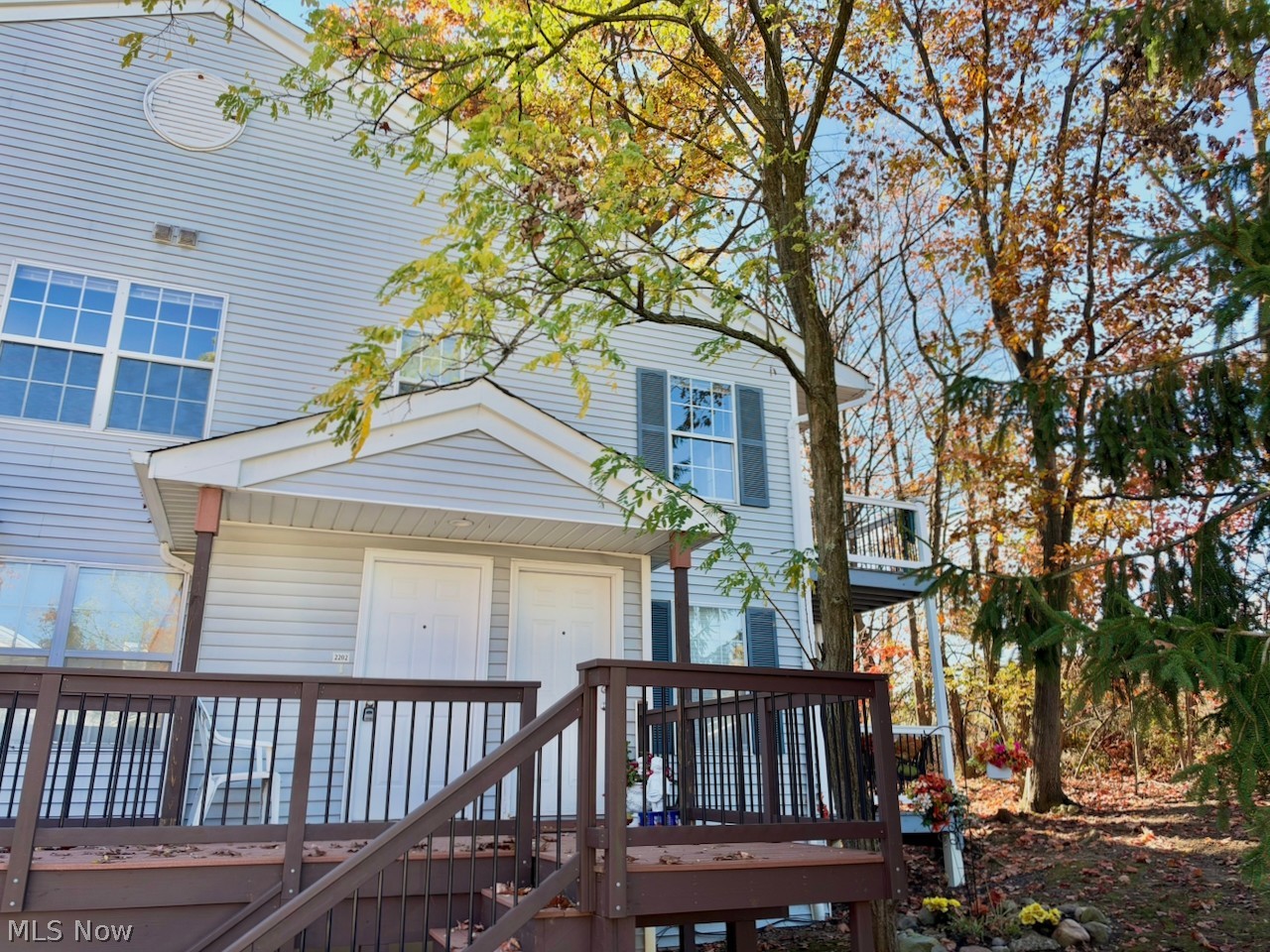 2202 Stoney Run Trail Broadview Heights OH 44147
