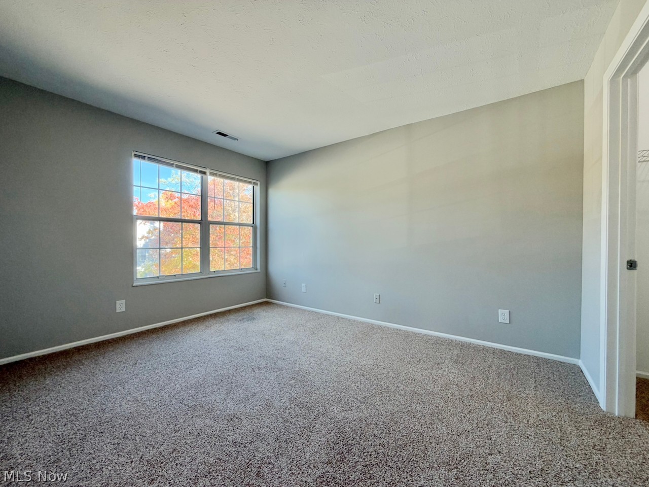 2202 Stoney Run Trail Broadview Heights OH 44147