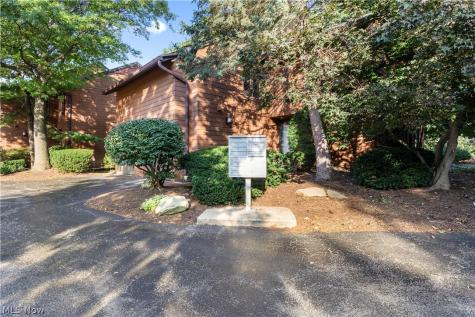 30017 Center Ridge Road Westlake OH 44145