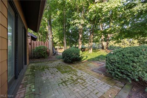 30017 Center Ridge Road Westlake OH 44145
