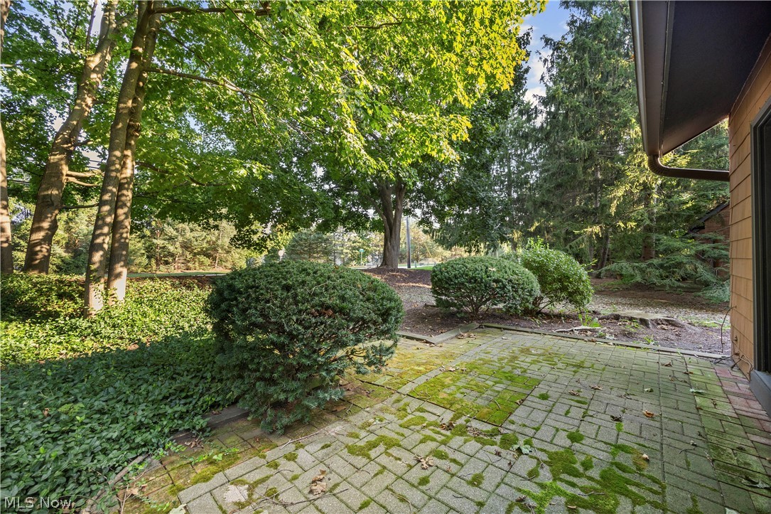 30017 Center Ridge Road Westlake OH 44145