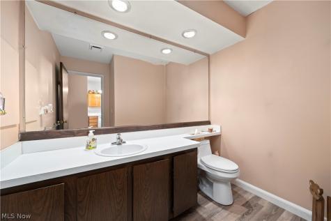 9397 Bassett Lane North Royalton OH 44133