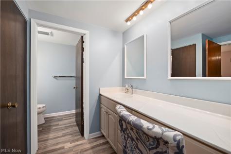 9397 Bassett Lane North Royalton OH 44133