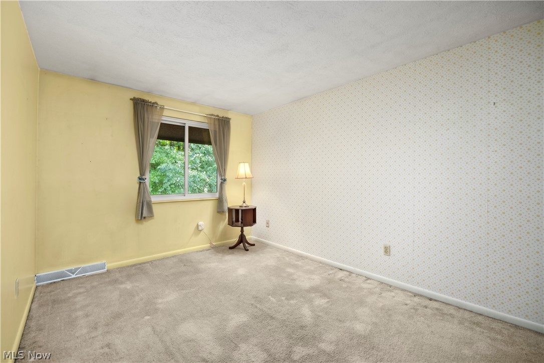 9397 Bassett Lane North Royalton OH 44133