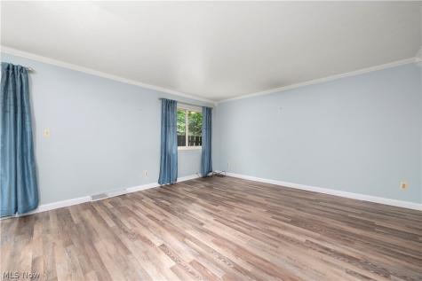9397 Bassett Lane North Royalton OH 44133