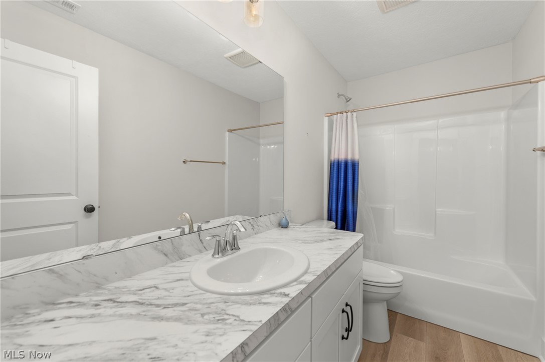 9235 Ledge View Terrace Broadview Heights OH 44147