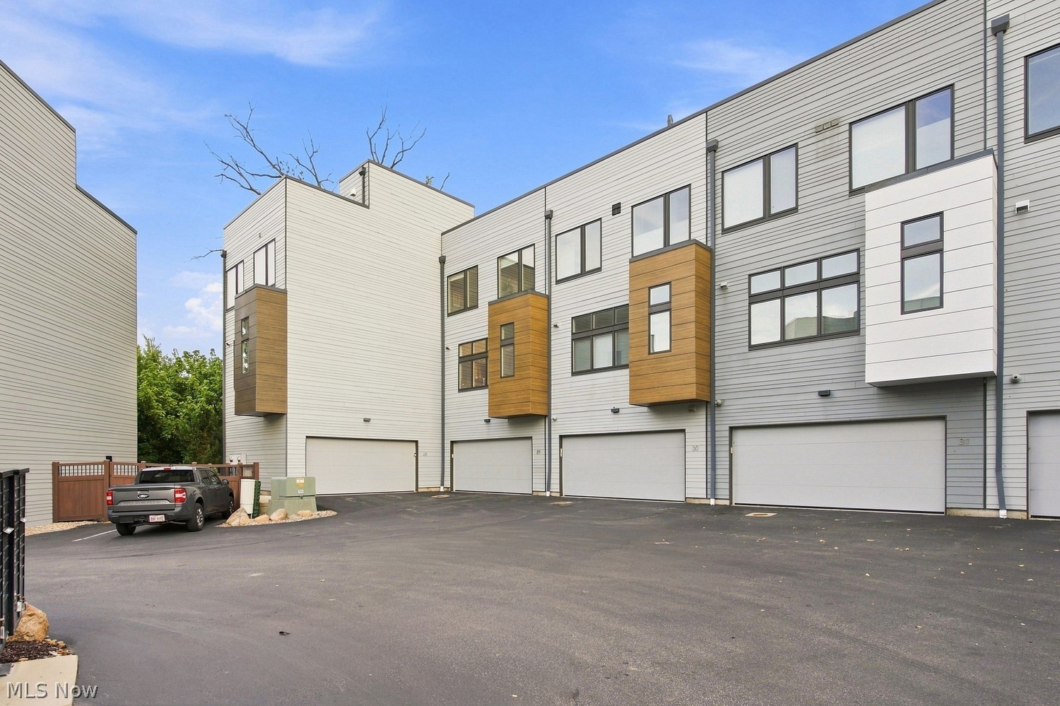18875 Riversouth Trace Fairview Park OH 44126