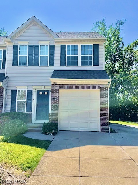 1432 Wellingshire Circle Cuyahoga Falls OH 44221