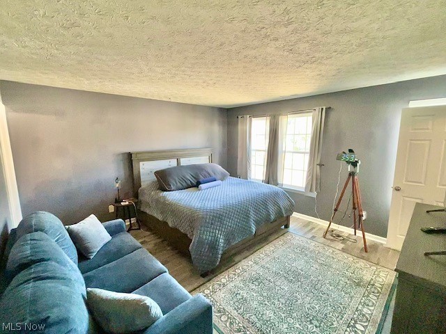 1432 Wellingshire Circle Cuyahoga Falls OH 44221