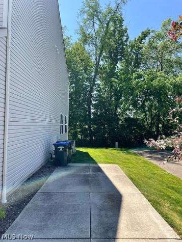 1432 Wellingshire Circle Cuyahoga Falls OH 44221