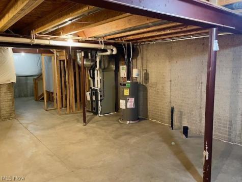 1432 Wellingshire Circle Cuyahoga Falls OH 44221
