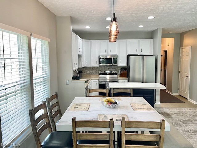 1432 Wellingshire Circle Cuyahoga Falls OH 44221