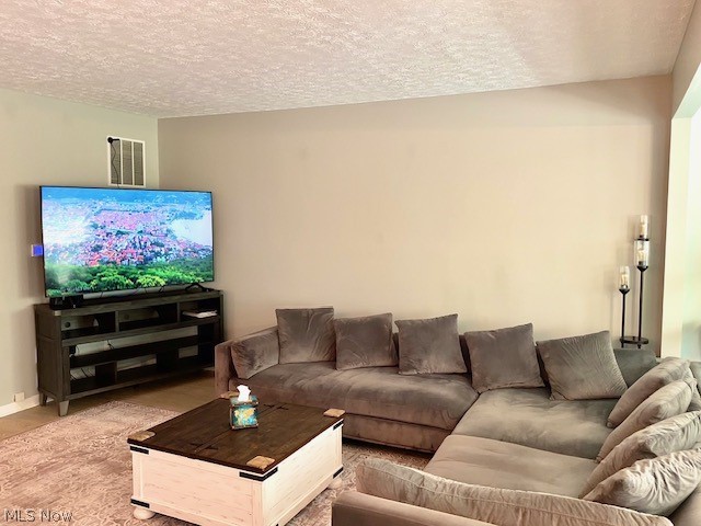 1432 Wellingshire Circle Cuyahoga Falls OH 44221