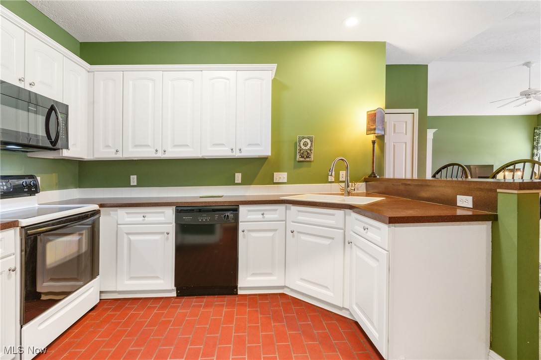 4334 Greenway Trail Street NW Massillon OH 44647