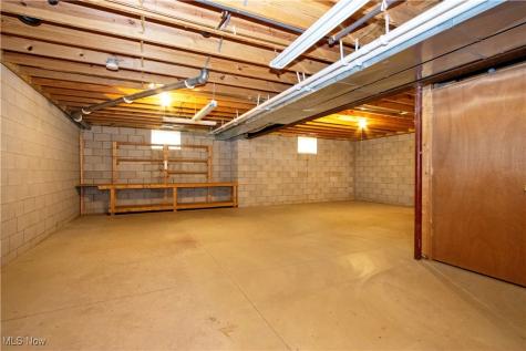 2447 Wetherington Lane Wooster OH 44691