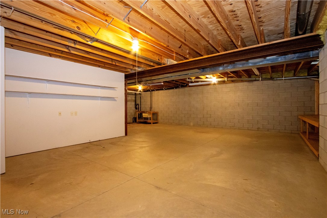2447 Wetherington Lane Wooster OH 44691