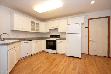 2447 Wetherington Lane Wooster OH 44691