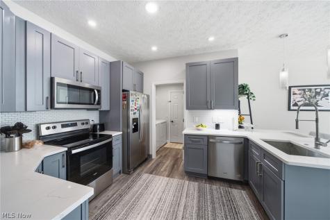 2694 Wyndgate Court Westlake OH 44145