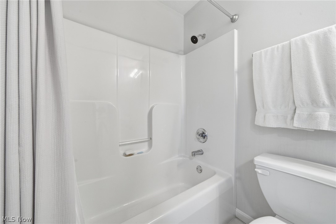 2694 Wyndgate Court Westlake OH 44145