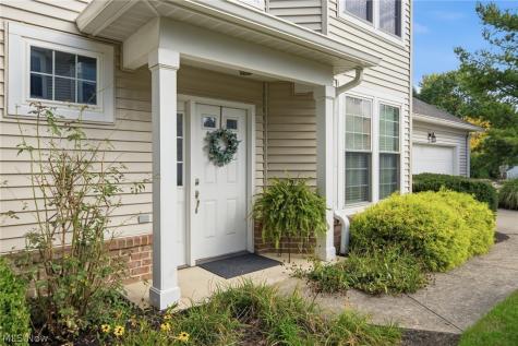 2694 Wyndgate Court Westlake OH 44145