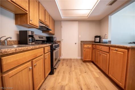 26674 Lake Of The Falls Boulevard Olmsted Falls OH 44138