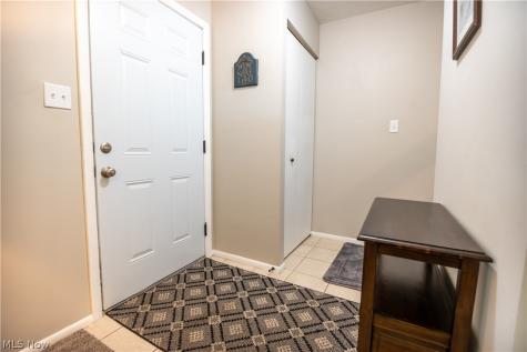 26674 Lake Of The Falls Boulevard Olmsted Falls OH 44138