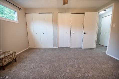 26674 Lake Of The Falls Boulevard Olmsted Falls OH 44138