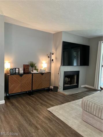1200 Tollis Parkway Broadview Heights OH 44147