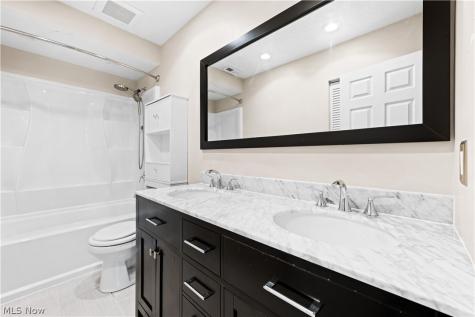 550 Tollis Parkway Broadview Heights OH 44147