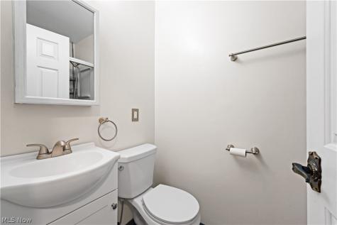 550 Tollis Parkway Broadview Heights OH 44147