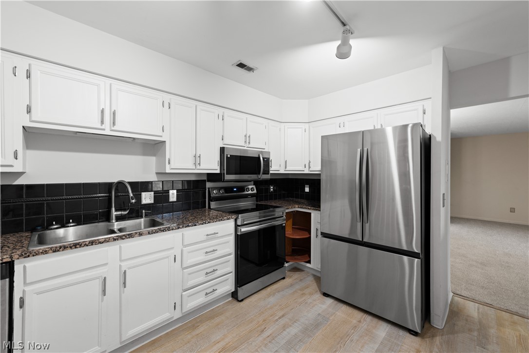 550 Tollis Parkway Broadview Heights OH 44147