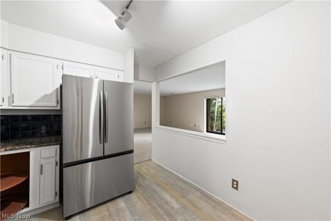 550 Tollis Parkway Broadview Heights OH 44147