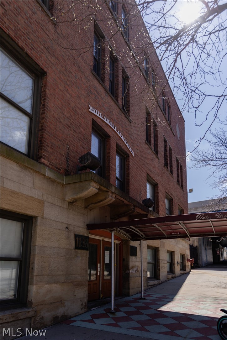 1133 W 9th Street Cleveland OH 44113