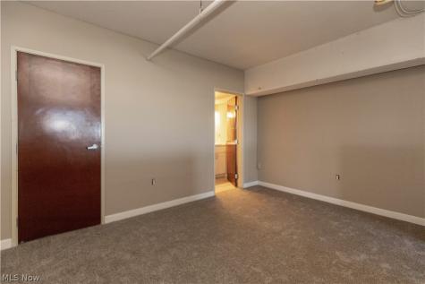 1133 W 9th Street Cleveland OH 44113