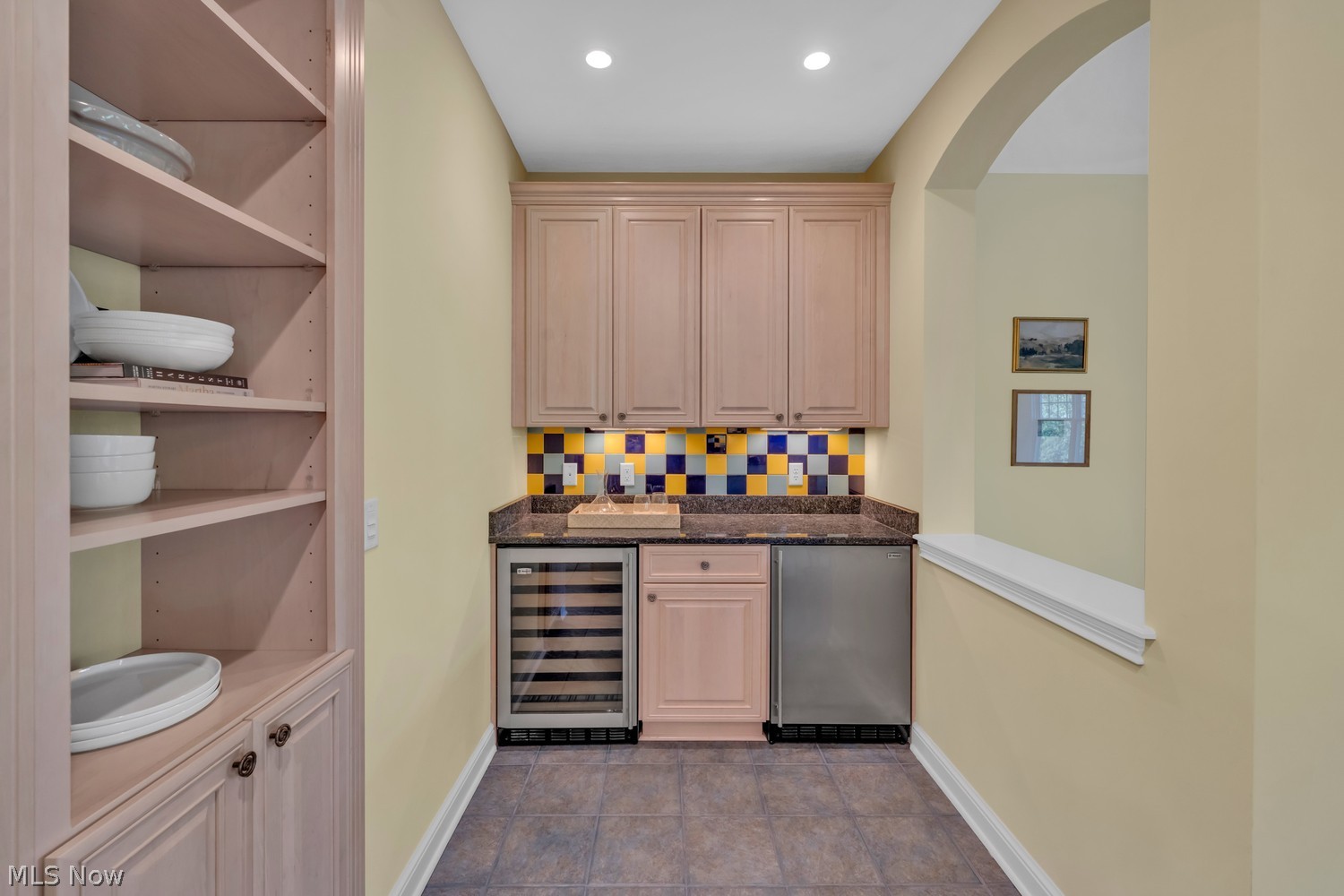 18 Astor Place Rocky River OH 44116