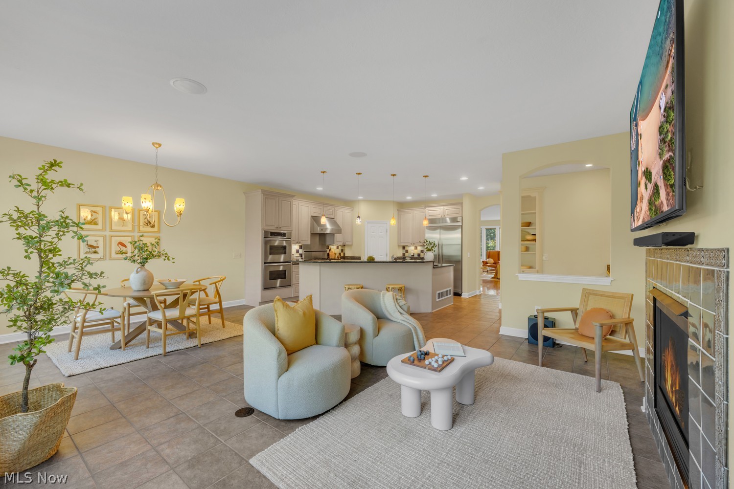 18 Astor Place Rocky River OH 44116