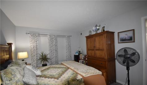 23004 Chandlers Lane Olmsted Falls OH 44138