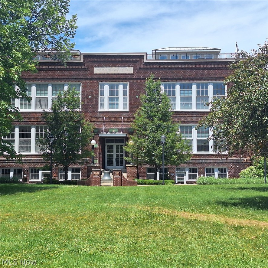 7482 Center Street Mentor OH 44060