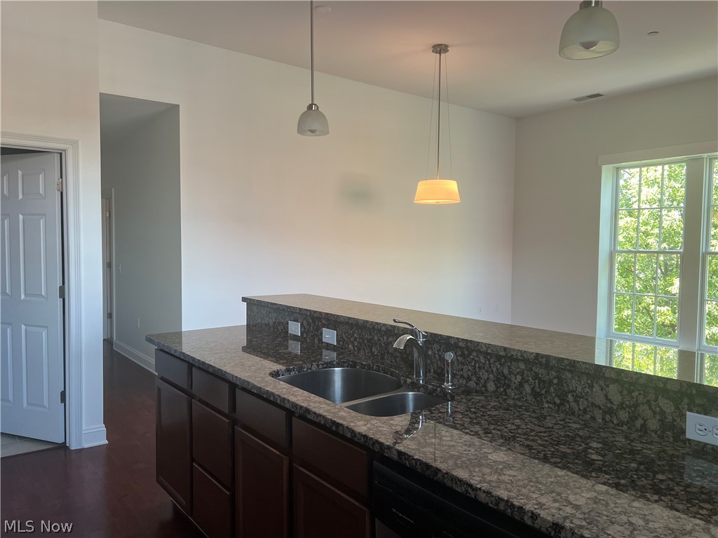 7482 Center Street Mentor OH 44060