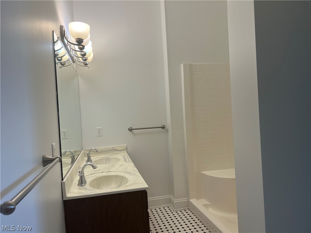 7482 Center Street Mentor OH 44060