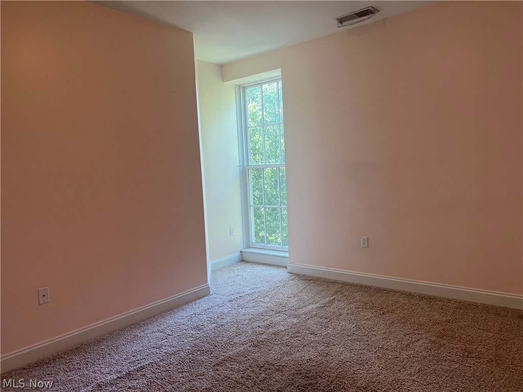 7482 Center Street Mentor OH 44060