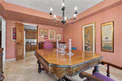 3561 Sparrow Pond Lane Akron OH 44333