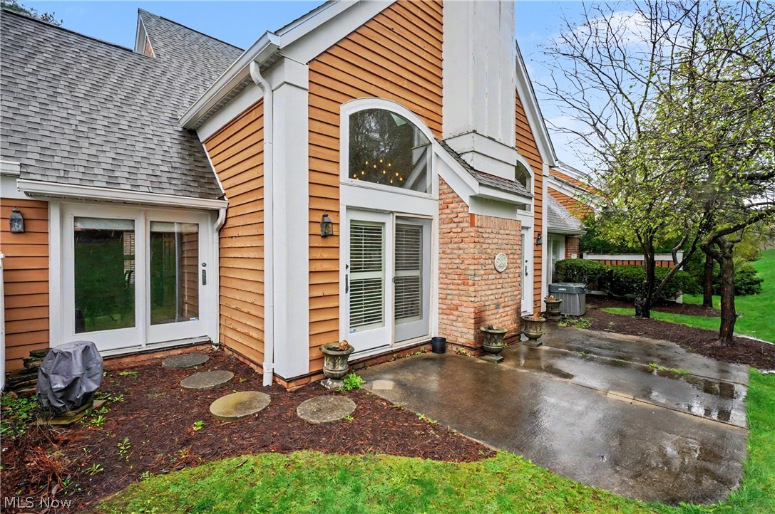 3561 Sparrow Pond Lane Akron OH 44333