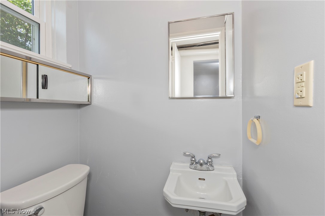 1574 Lee Terrace Drive Wickliffe OH 44092