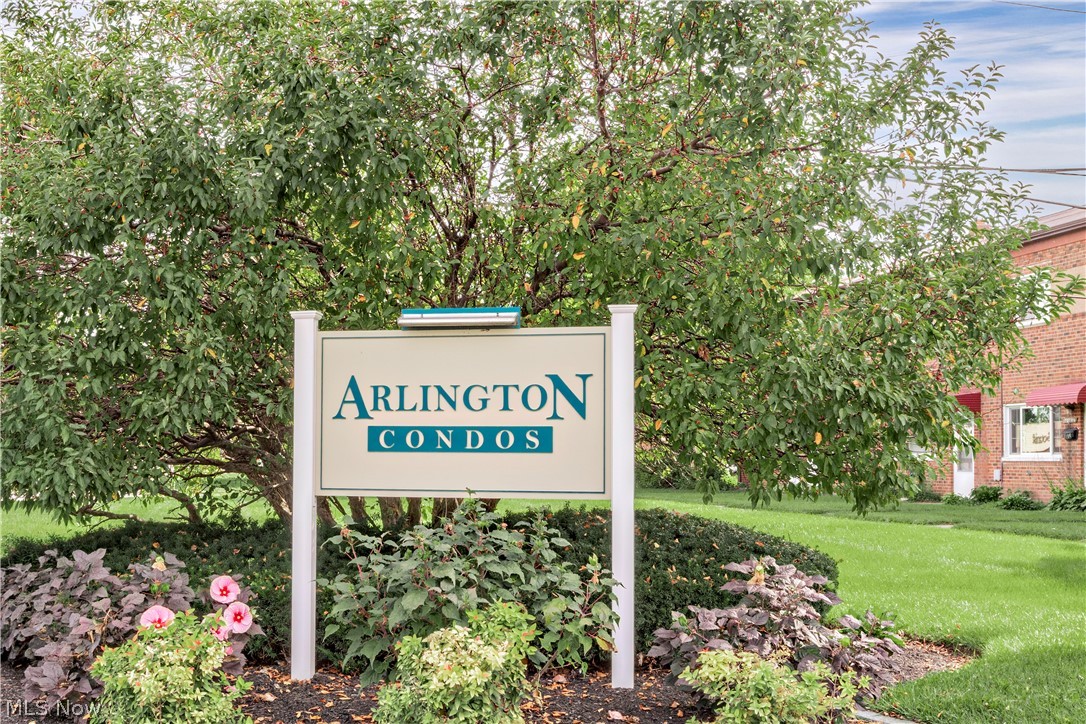 1574 Lee Terrace Drive Wickliffe OH 44092
