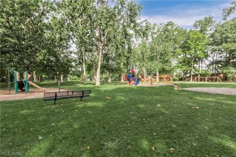 1574 Lee Terrace Drive Wickliffe OH 44092