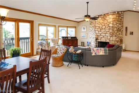 23128 Roberts Run Bay Village OH 44140
