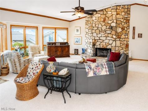 23128 Roberts Run Bay Village OH 44140