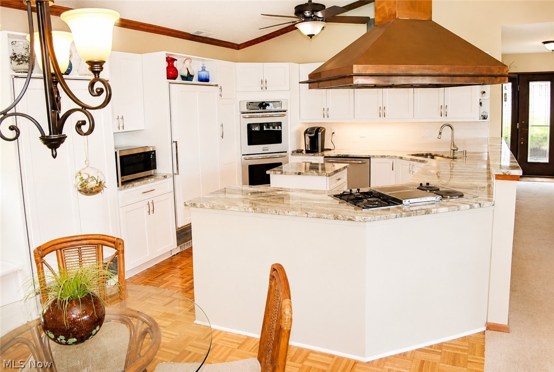 23128 Roberts Run Bay Village OH 44140